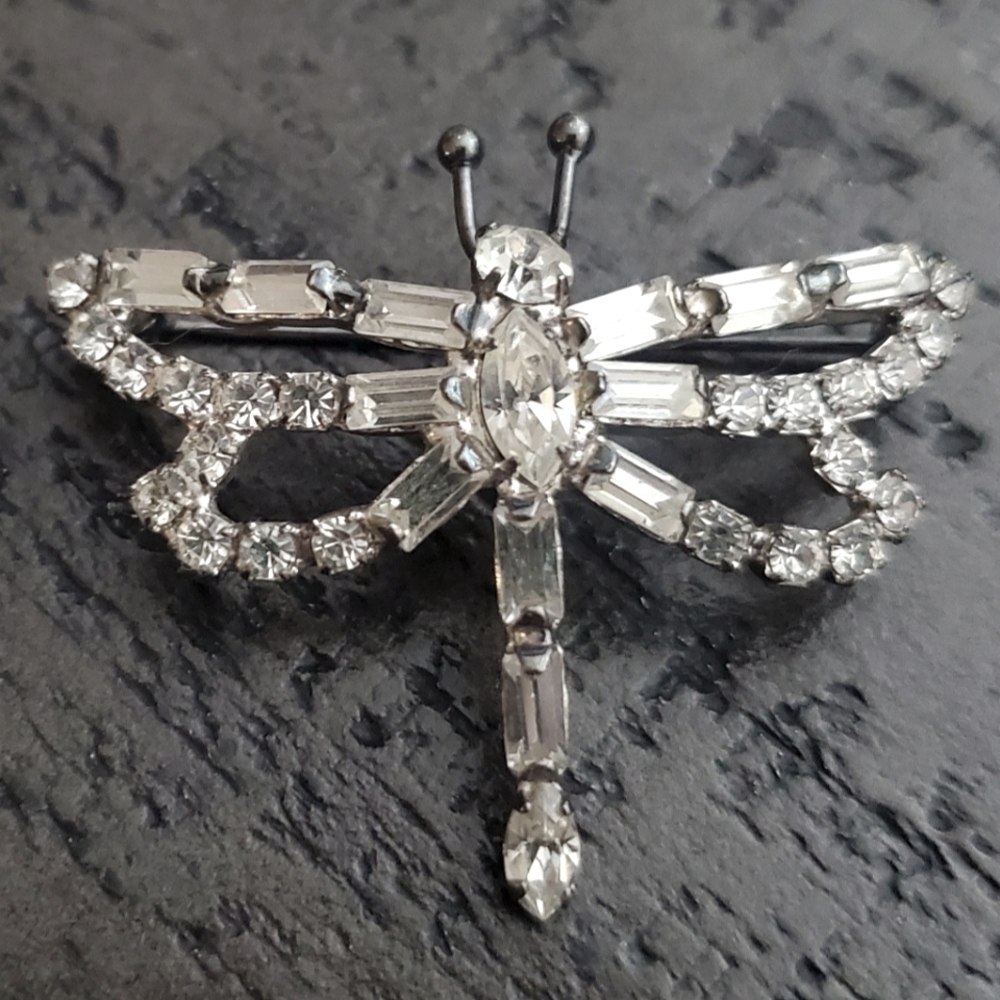 💝Gorgeous Crystal Dragonfly Brooch